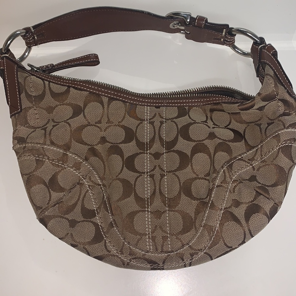 Coach Handbag - Picture 3 of 7